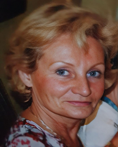 Madame Claudine DEBUS