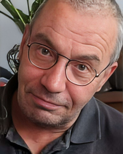 Monsieur régis DEBIENNE