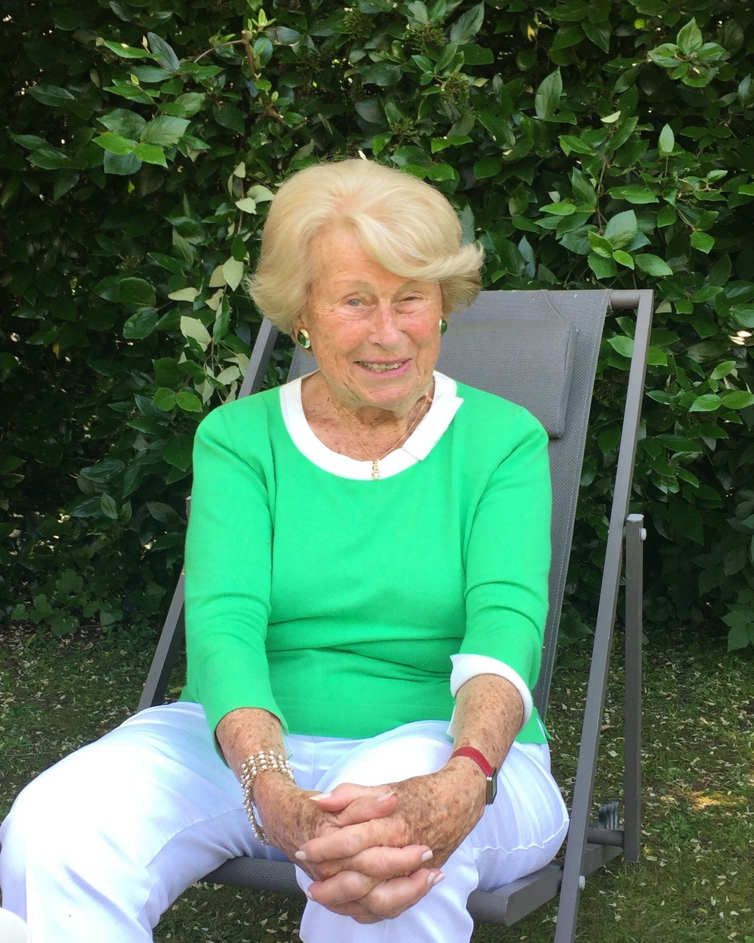 Avis de décès de Madame Nicole OLIVIER