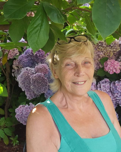 Madame Josette DHONDT